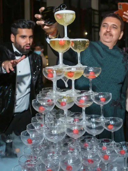 A picture perfect moment for any celebration. We build stunning champagne towers that create a fantastic centerpiece for your wedding or anniversary, letting you kick off the toast with a memorable pour.