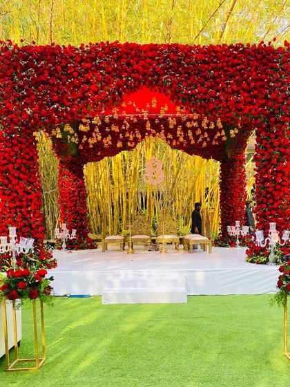 The full red rose mandap, a testament to our love for creating bold and beautiful floral statements.