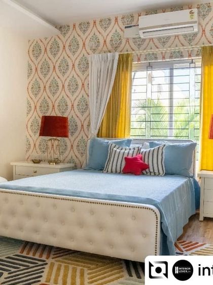 A duplicate of ID 114, highlighting the mix of patterns and colors that make this kid's room so special.