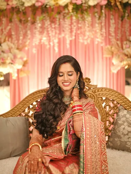 Another lovely candid shot of the bride, her smile lighting up the entire frame.