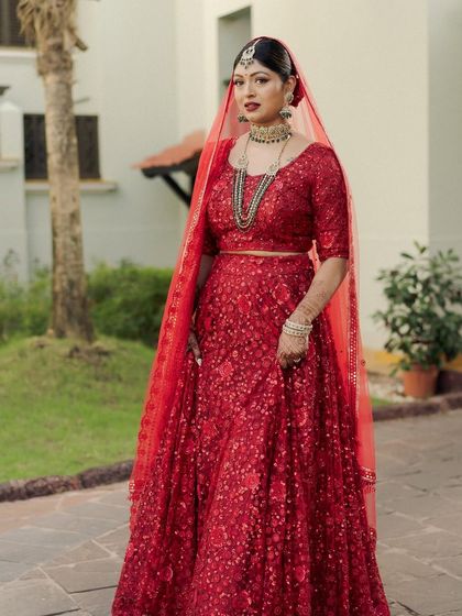 The full reception look. Kavi is radiant and confident, ready to celebrate her new beginning in style.