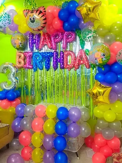 A closer look at the vibrant 3rd birthday decoration.