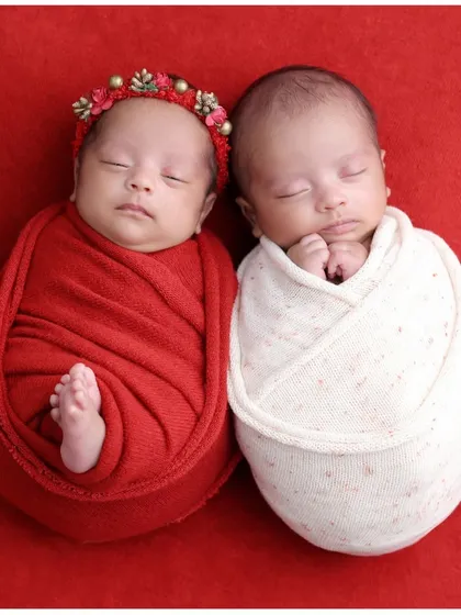 Double the blessing, double the fun. We specialize in twin newborn photography, carefully and safely posing both babies to create beautifully coordinated portraits that celebrate their unique bond.