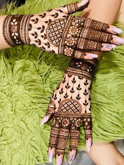 Beautiful Back-Hand & Foot Mehendi photo 6