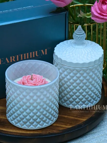 The same elegant diamond-cut jar, this time with a soft pink rose. These make for a perfect gift or a beautiful keepsake item long after the candle is gone.