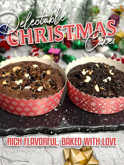 Delectable Christmas cakes, rich, flavorful, and baked with love. Our round plum cakes are packed with nuts and dried fruits, perfect for sharing the joy of the season.