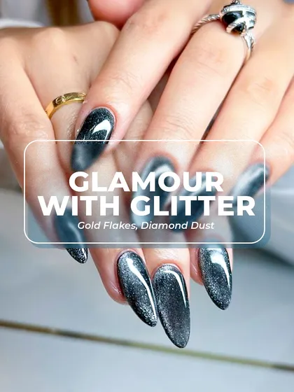 Add a touch of glamour to any manicure. This design features a deep, glittery finish using diamond dust techniques, a key skill for creating luxurious and eye-catching nail sets.