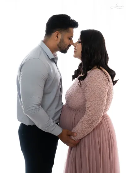 Abhinandan Photography - Maternity Photography Elegant Gown Portraits photo 22