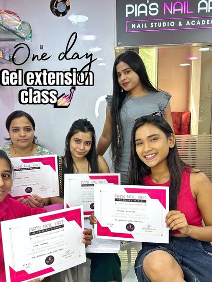 Become a Pro Nail Technician photo 3