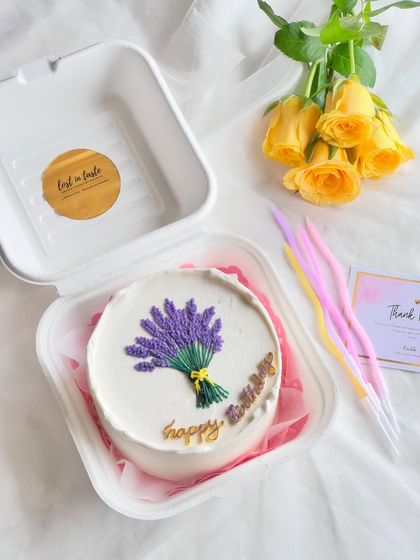 Additional views of my modern and abstract designs, showcasing different angles, video pans, and coordinated sets that highlight the artistic details.