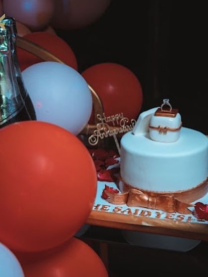 Wedding & Engagement Cakes photo 11