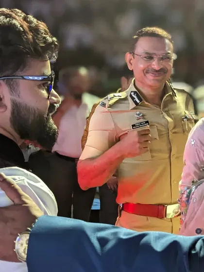 A moment of appreciation from Commissioner Milind Bharambe and Pooja Hegde. Their encouragement means a lot.