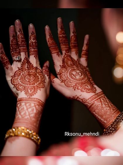 Sonu - Bridal & Wedding Mehndi Our Rich Herbal Henna Stain photo 8