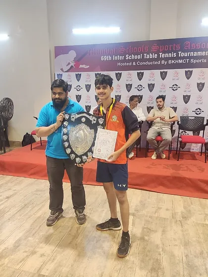 Our players Bhoomi, Akanksh, and Daksh with their awards from the MSSA 2024 season tournament, including Gold and Silver medals in the U-16 event.