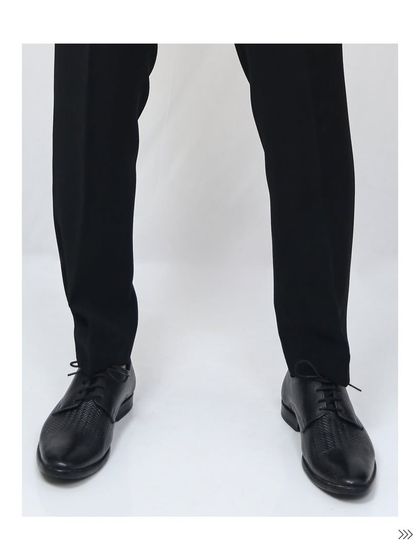 The foundation of any great formal look. We also rent classic black formal trousers and polished dress shoes to ensure your entire outfit is sharp from head to toe.