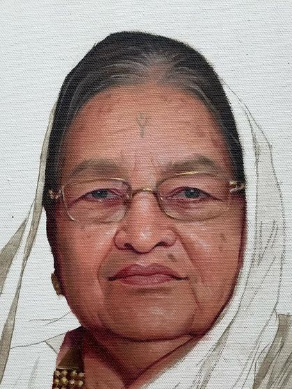 Custom Portraits: Your Story on Canvas photo 3