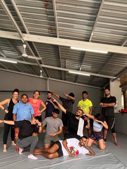 More fun and poses from our Sunday crew.