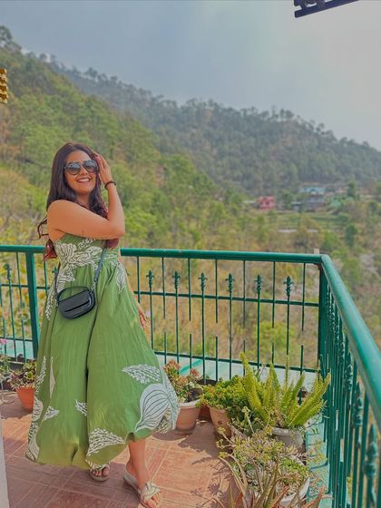 Priyanshi Khandelwal - Personal Fashion Styling Style on the Go: Travel & Vacation Looks photo 37