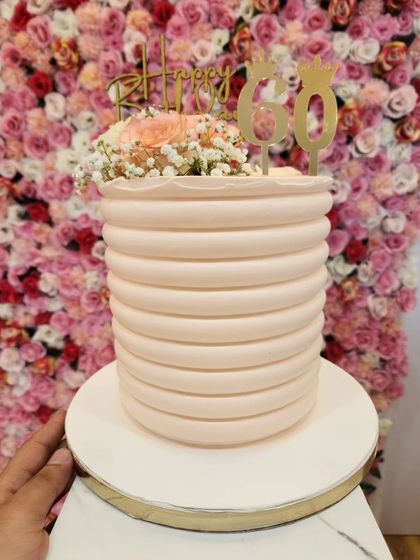 Elegant Tiered Cakes photo 23