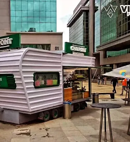 For all the food entrepreneurs, this is how we get your business on the road. I built this mobile kiosk for Chai Point, complete with their branding and a fully functional setup. It’s a cafe that can go anywhere, serving customers in busy corporate parks or at events.