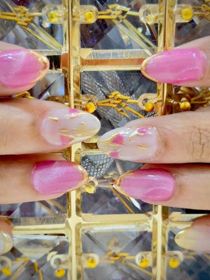 A close-up of the abstract gold detailing, showing the precision of our artists' work.