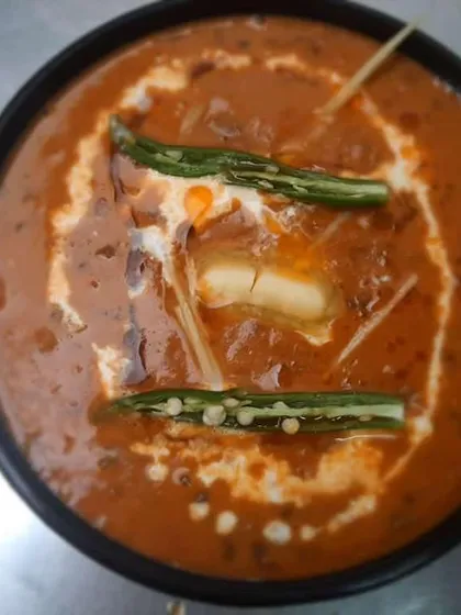 Another look at our creamy Dal Makhani, a staple of Punjabi cuisine that we cook to perfection.