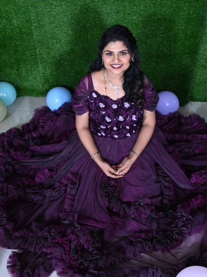 Dee Yashaswini - Occasion Wear Rentals Maternity Photoshoot Outfits photo 14