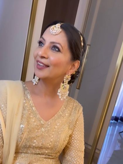 Timeless Beauty: Makeup for Mature Skin photo 21