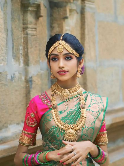 Inisha Rental Dress - Bridal & Occasion Wear Rental Grand Bridal Wear (Sarees & Lehengas) photo 8