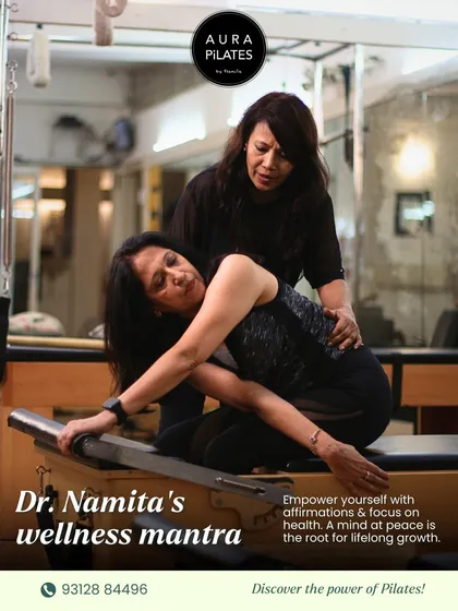 This is what I love most about my work: being right there with you, guiding you through each movement. It’s not just about the exercise; it’s about making sure you feel supported and your form is correct so you get the most out of every session. This is my wellness mantra in action.