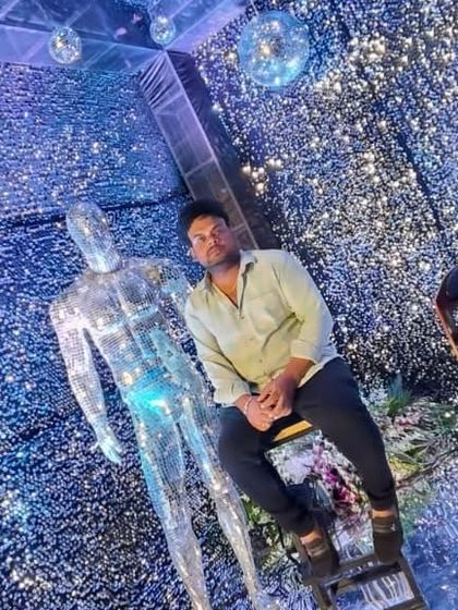 Modern & Themed Party Decor photo 4