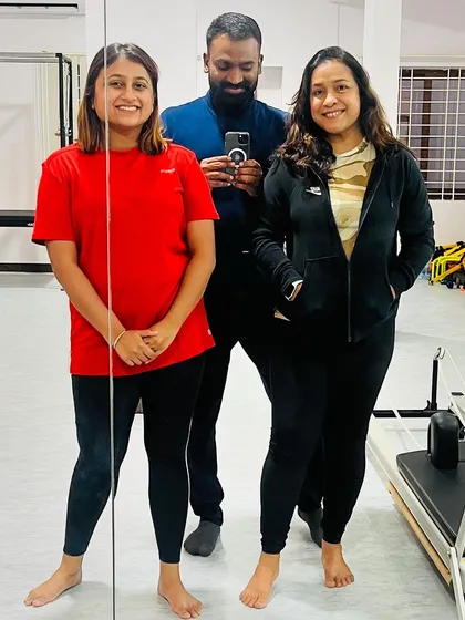 A mirror selfie with two amazing clients. I'm so thankful for their trust and hard work.