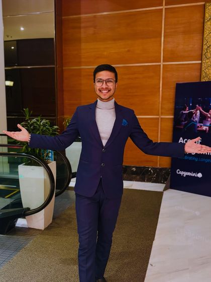 The feeling after a successful show is pure joy. It was a pleasure performing for the team at Capgemini.