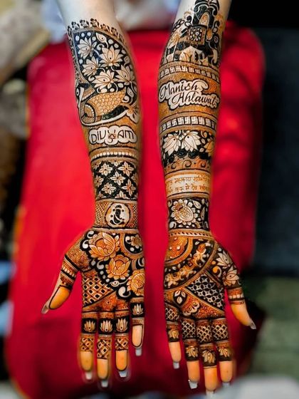 Personalized Storytelling Mehndi photo 32