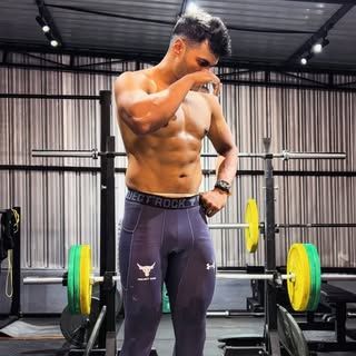Manish Naren