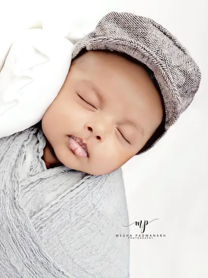A close-up of this handsome little gentleman.