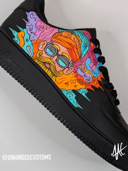 This "2 States" Air Force 1 was for a couple from two different cities. This side features a colorful, street-art style portrait representing the northern city.