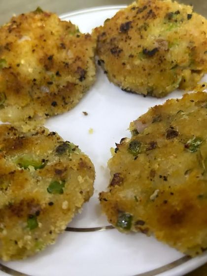 My homemade Veg Poha Cutlets. These are shallow-fried to keep them healthy and are packed with the goodness of vegetables.