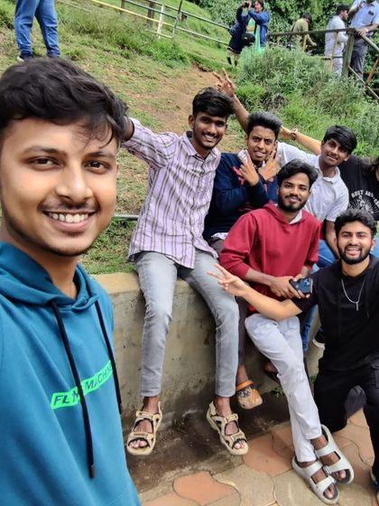 A fun group selfie from our first day in Ooty. The excitement was high from the very beginning.