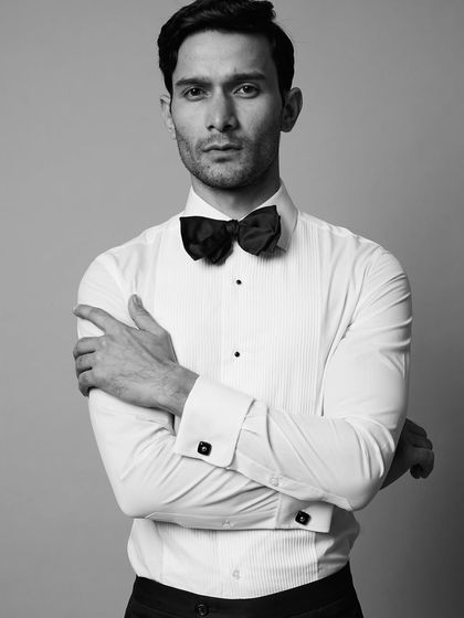 Vidhi Thakur - Portrait & Headshot Photography Black & White Portraits: Timeless Emotion photo 15