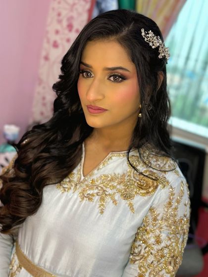 Romantic Waves & Half-Updos photo 59