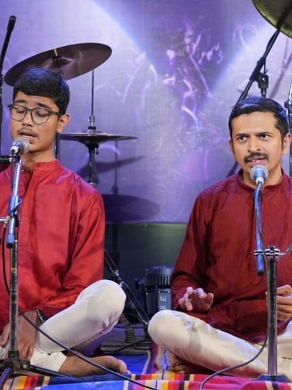 A beautiful moment of shared performance between guru and shishya, student Animesh and Guru Bhargav Sir.
