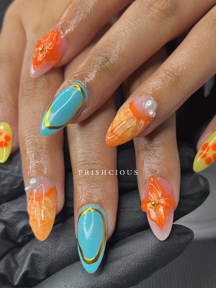 Chrome, Metallics & 3D Art photo 29