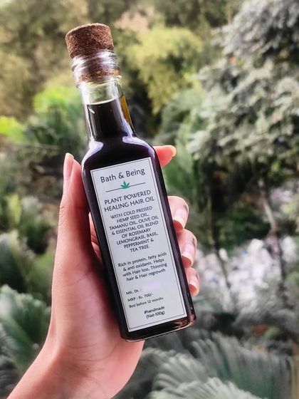 Our Plant Powered Healing Hair Oil now includes Tamanu Oil. This incredible ingredient encourages stronger, healthier hair growth, hydrates strands, and soothes scalp inflammation.
