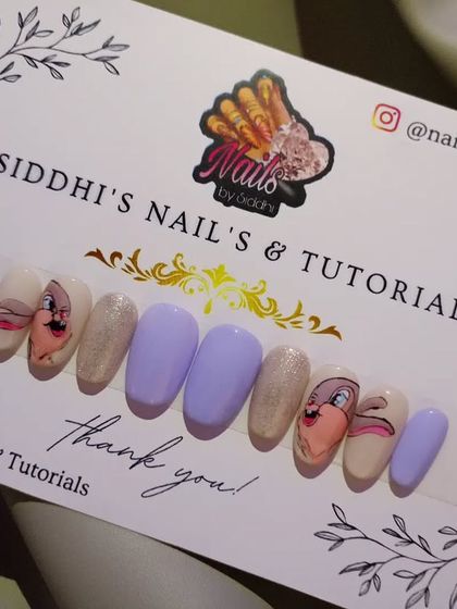 A cute and playful set featuring the Looney Tunes character Bugs Bunny. This is a great example of cartoon character art I can create.