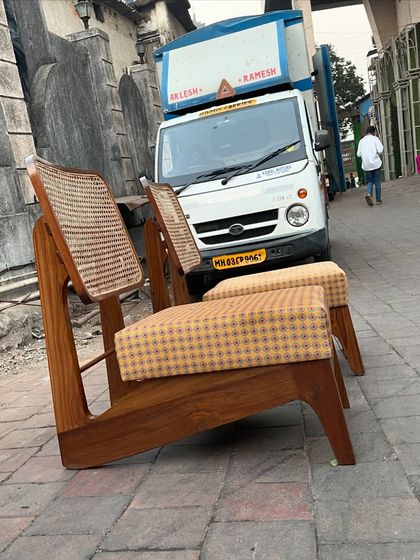 Signature Chairs: Lounge, Accent & Dining photo 10