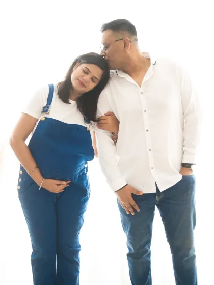 Lens And Stories - Maternity Photography Fun Announcements & Cherished Props photo 16