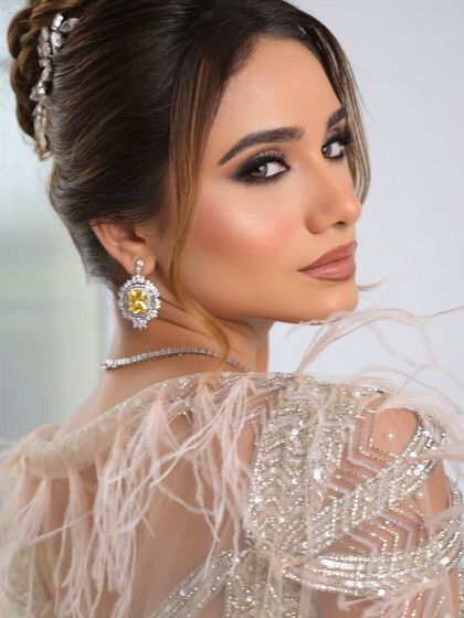 Party, Cocktail & Sangeet Glam photo 14