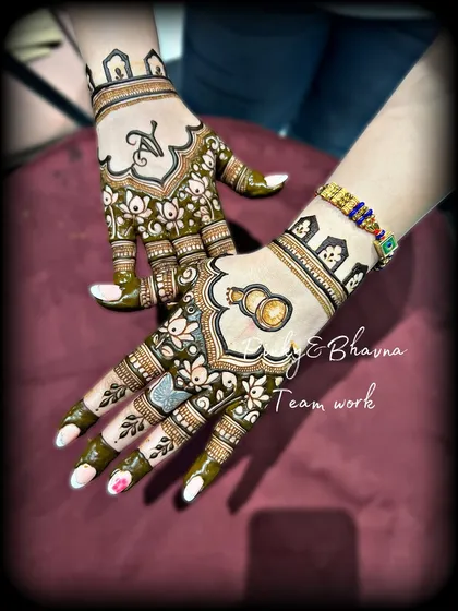 A lovely engagement or sangeet design with custom initials and ring motifs, surrounded by delicate floral patterns.