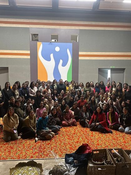 A large group of 72 enthusiastic teachers from Heritage International Xperiential School in Gurugram after a magical workshop on a cold January morning.